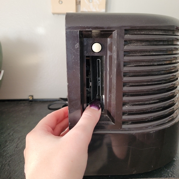 Crosley collector's edition radio - Picture 5 of 12